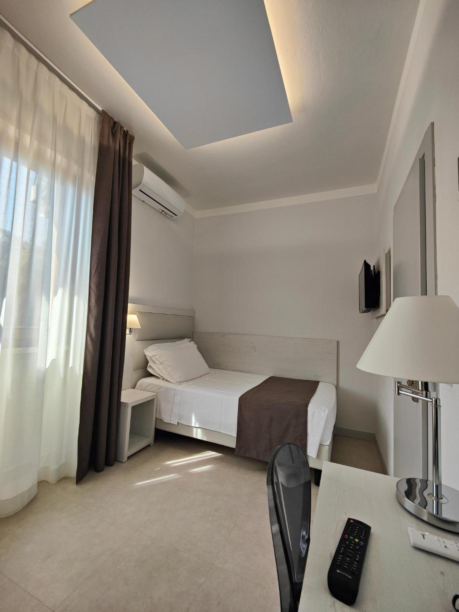 Park Hotel Giusy ลิโด ดิ กามาโยเร ห้อง รูปภาพ